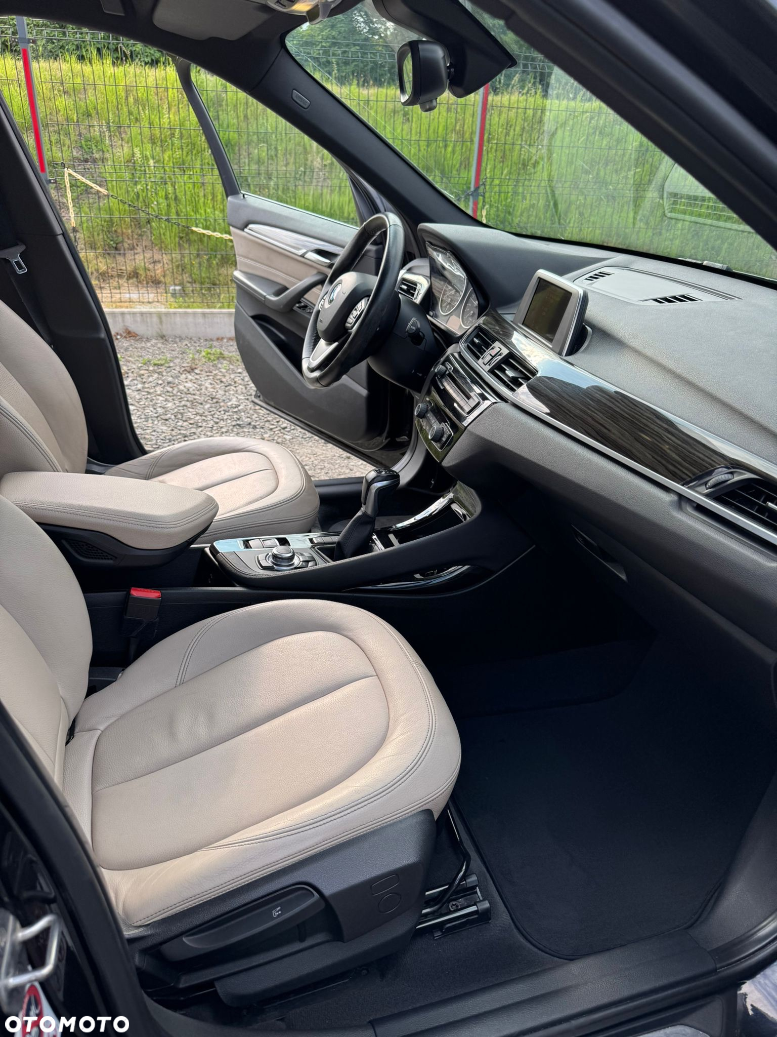 BMW X1 xDrive20i Advantage sport - 30