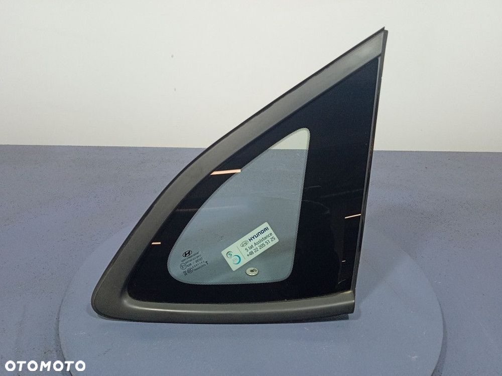 HYUNDAI TUCSON III 15- SZYBA KAROSERYJNA TYŁ PRAWA TYLNA - 1