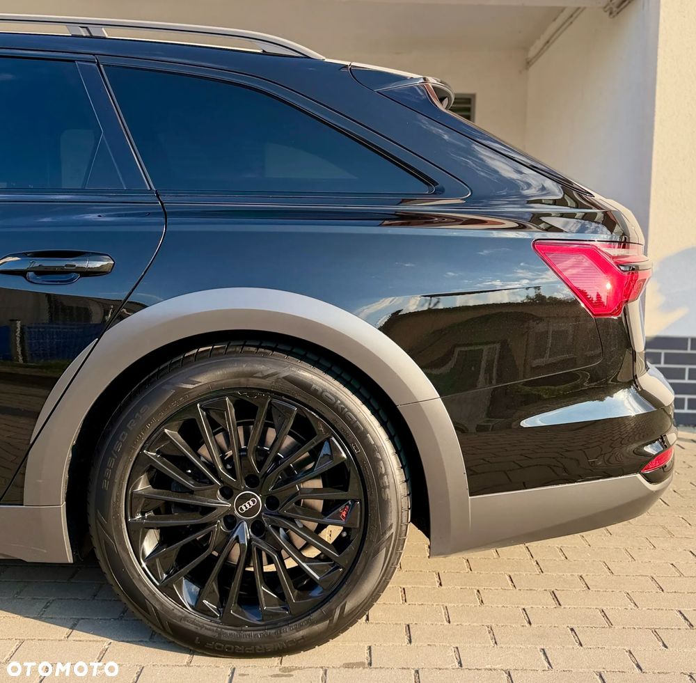 Audi A6 Allroad - 12