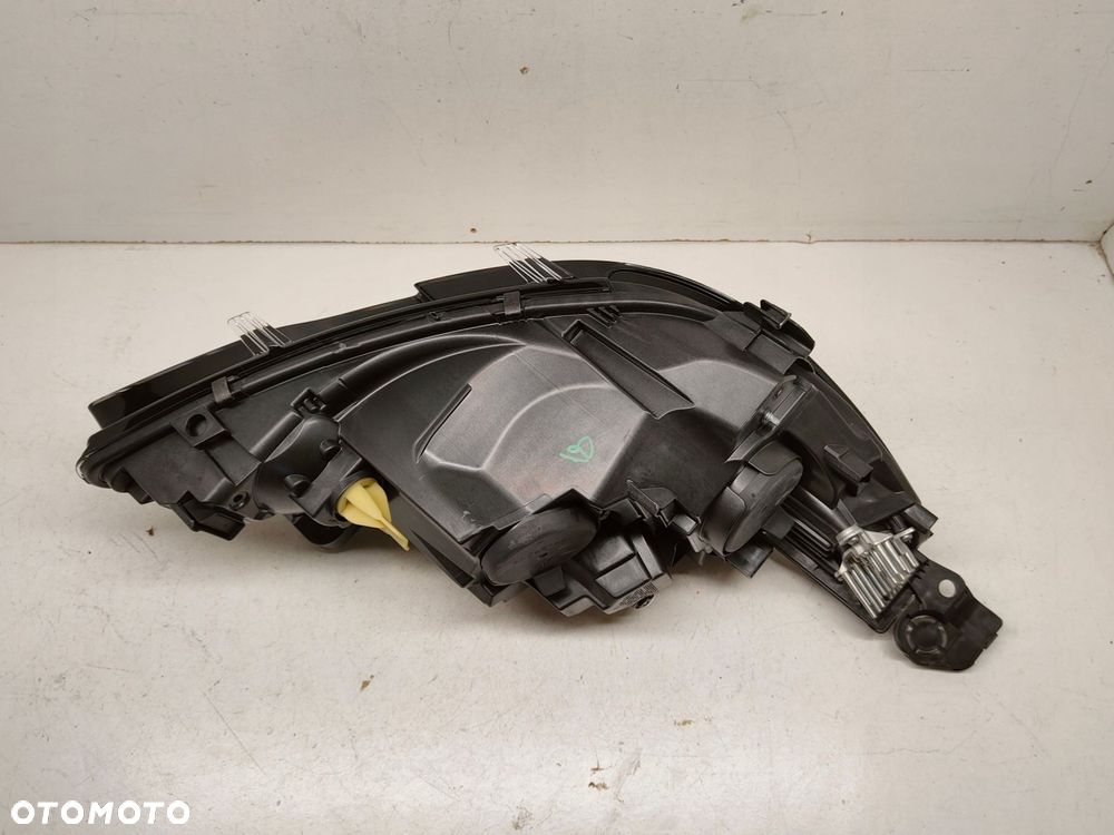 peugeot 308 zwykła soczewka led lift t9 lampa lewa - 4