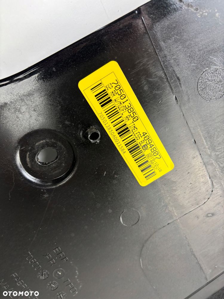 Błotnik tylny prawy Can-Am Outlander 650 850 1000 2021- Oryginał - 16