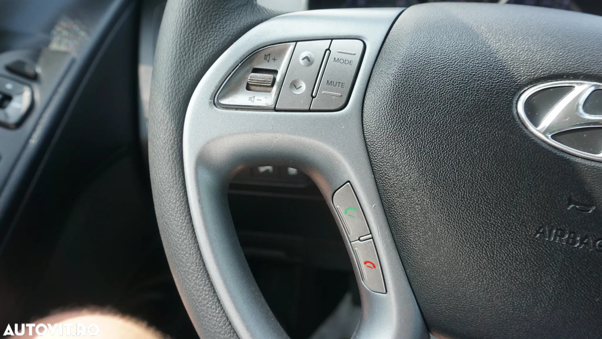 Hyundai ix35 1.6 2WD blue Comfort - 23