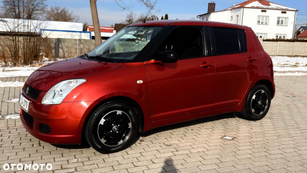 Suzuki Swift 1.3 Limited 25 - 5