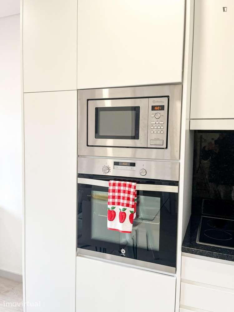 Apartamento com 2 quartos - localizado em Miragaia Porto - Grande imagem: 4/28
