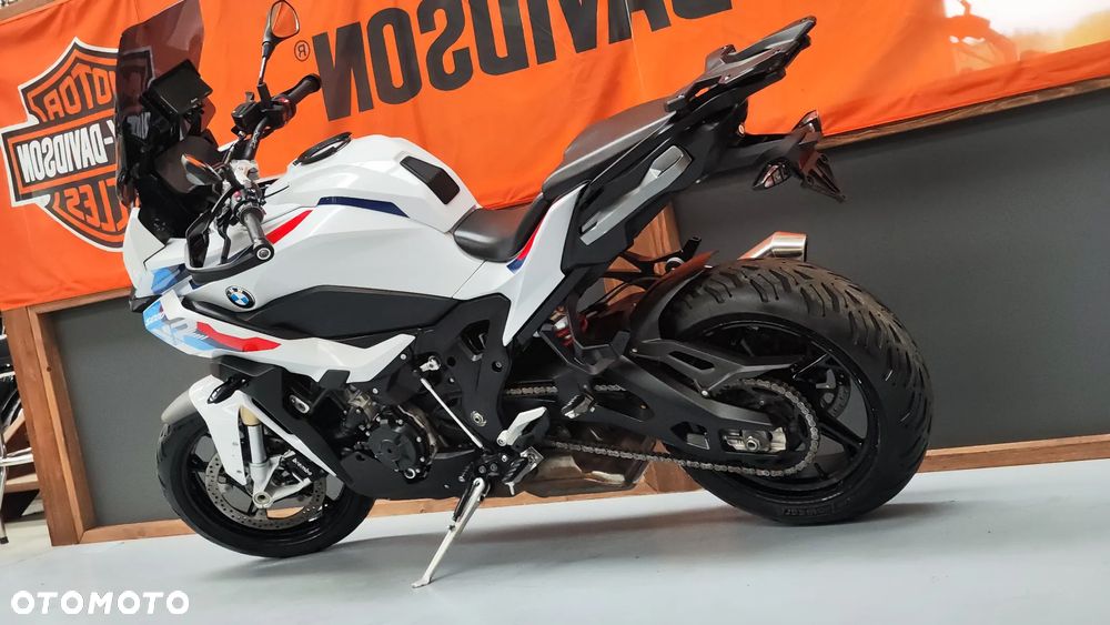 BMW XR - 20