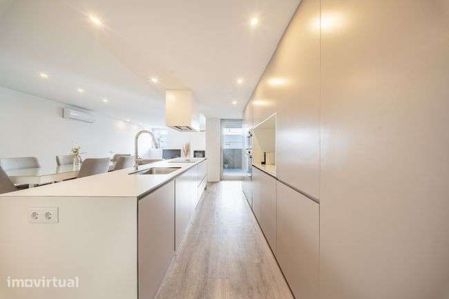 Apartamento T2 à venda em Braga - Real (Acrescentar) - Grande imagem: 4/24