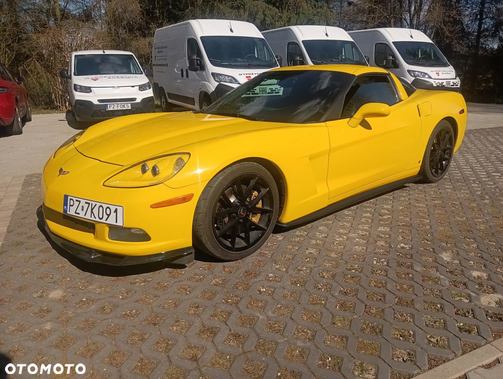 Chevrolet Corvette - 1