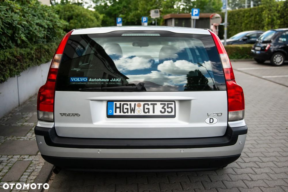 Volvo V70 2.4 Optima - 13