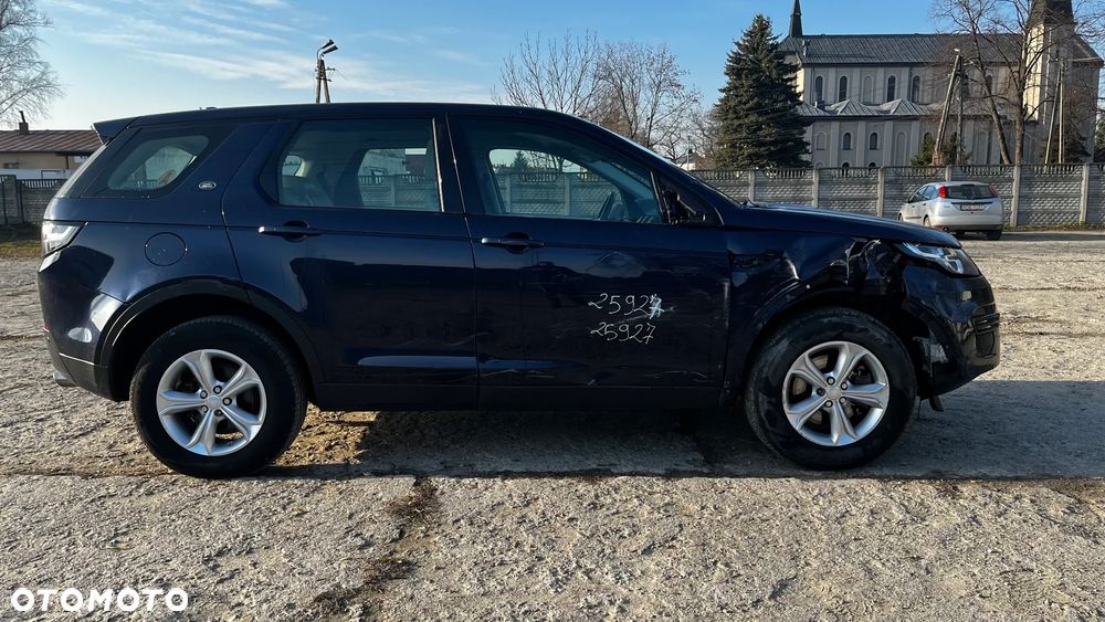 Land Rover Discovery Sport TD4 SE - 9