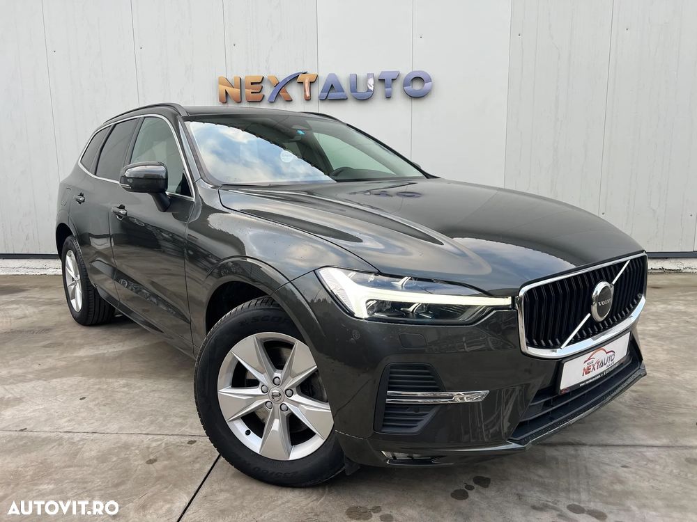 Volvo XC 60 B4 D AWD Geartronic Momentum Pro - 2