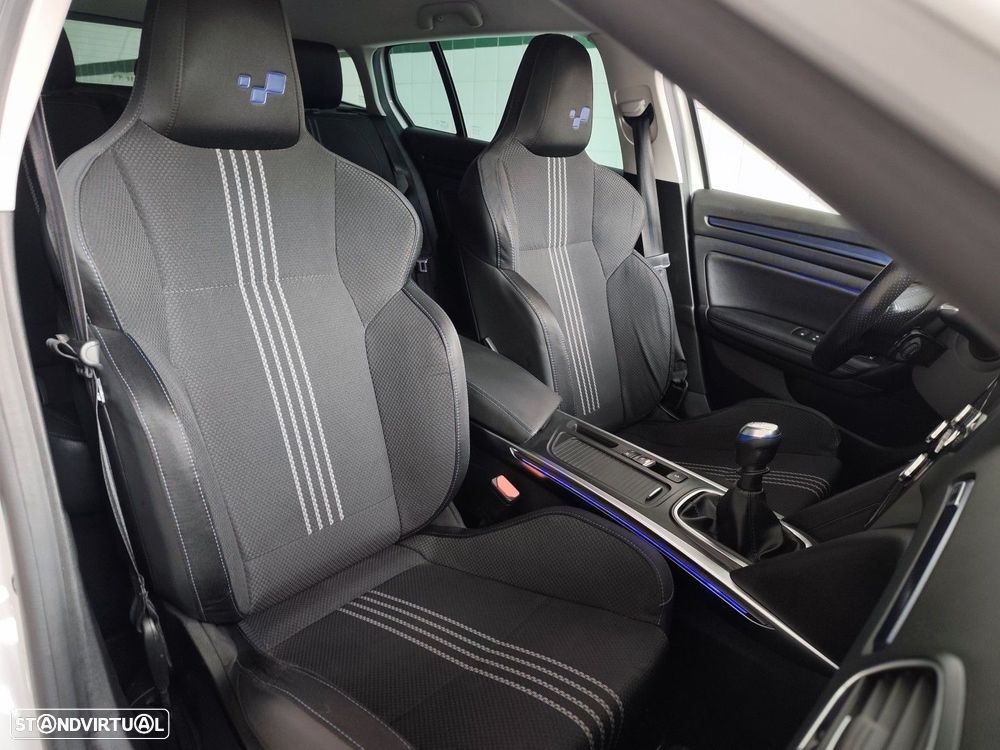 Renault Mégane Sport Tourer 1.5 dCi GT Line - 12