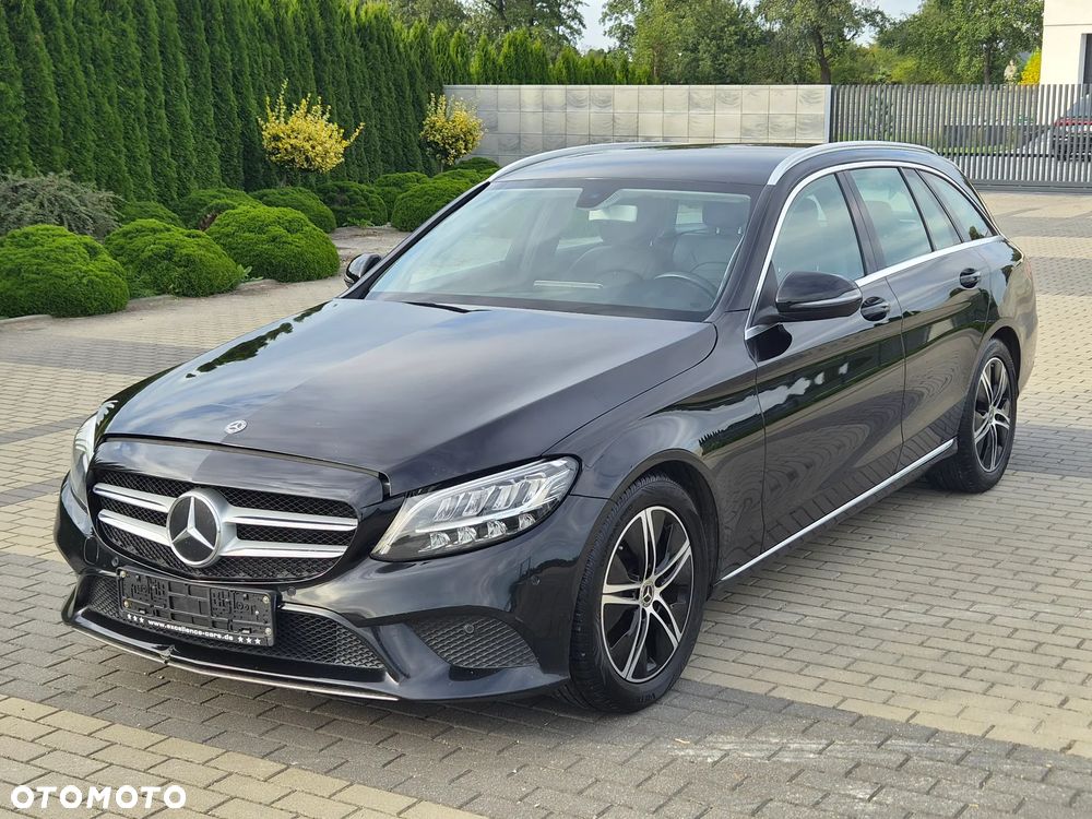 Mercedes-Benz Klasa C 220 d 9G-TRONIC Avantgarde