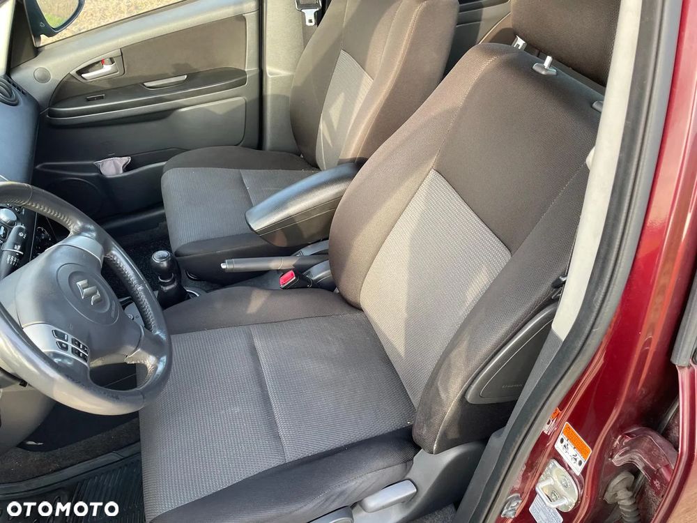 Suzuki SX4 1.6 GLX / Comfort - 18