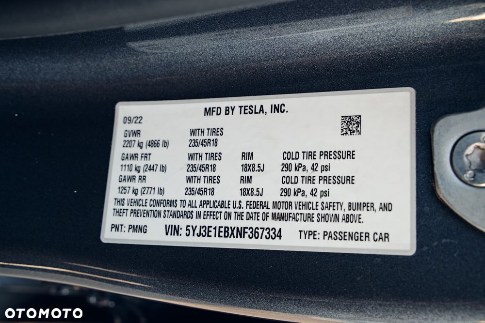 Tesla Model 3 Long Range AWD - 19