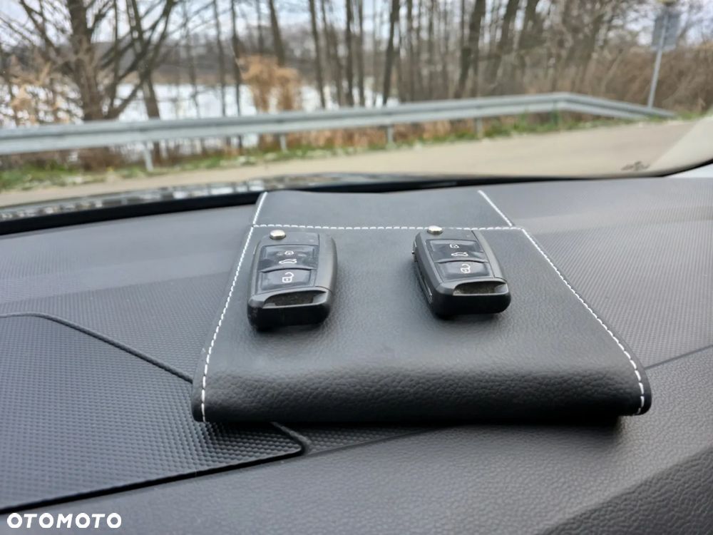 Volkswagen Tiguan 2.0 TDI SCR (BlueMotion Technology) Sound - 12