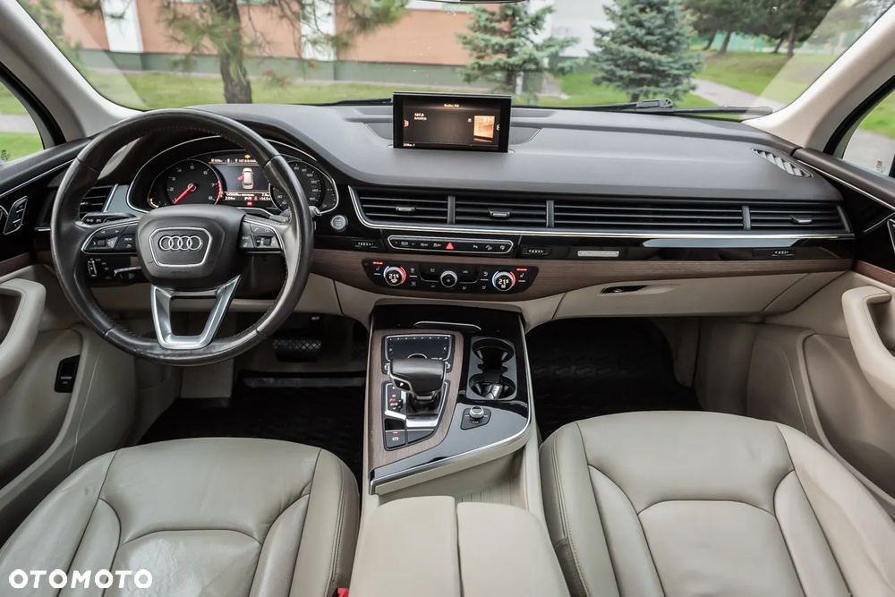 Audi Q7 3.0 TFSI Quattro Tiptronic - 30