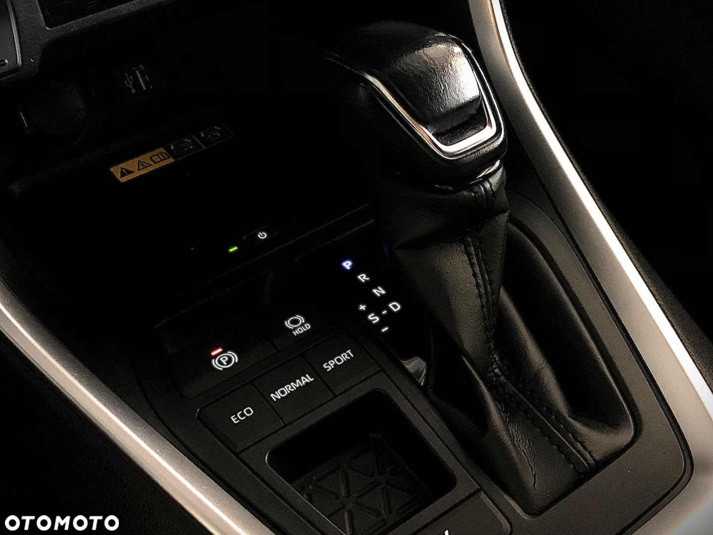 Toyota RAV4 - 12