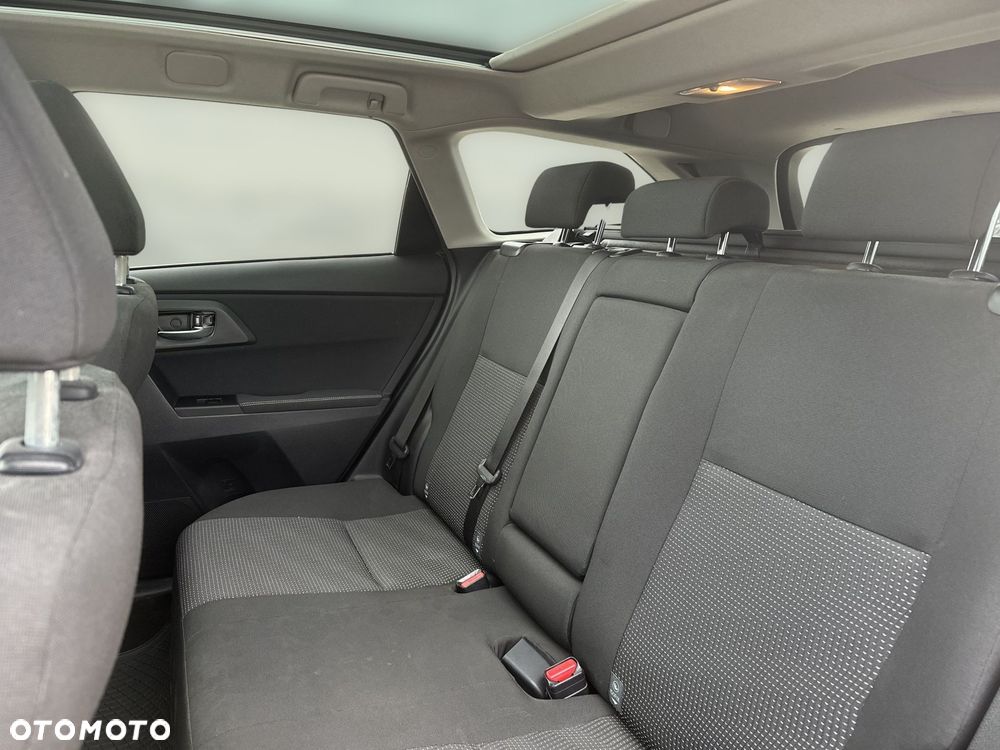 Toyota Auris 1.6 Premium Comfort - 14