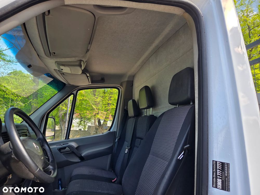 Mercedes-Benz Sprinter - 17