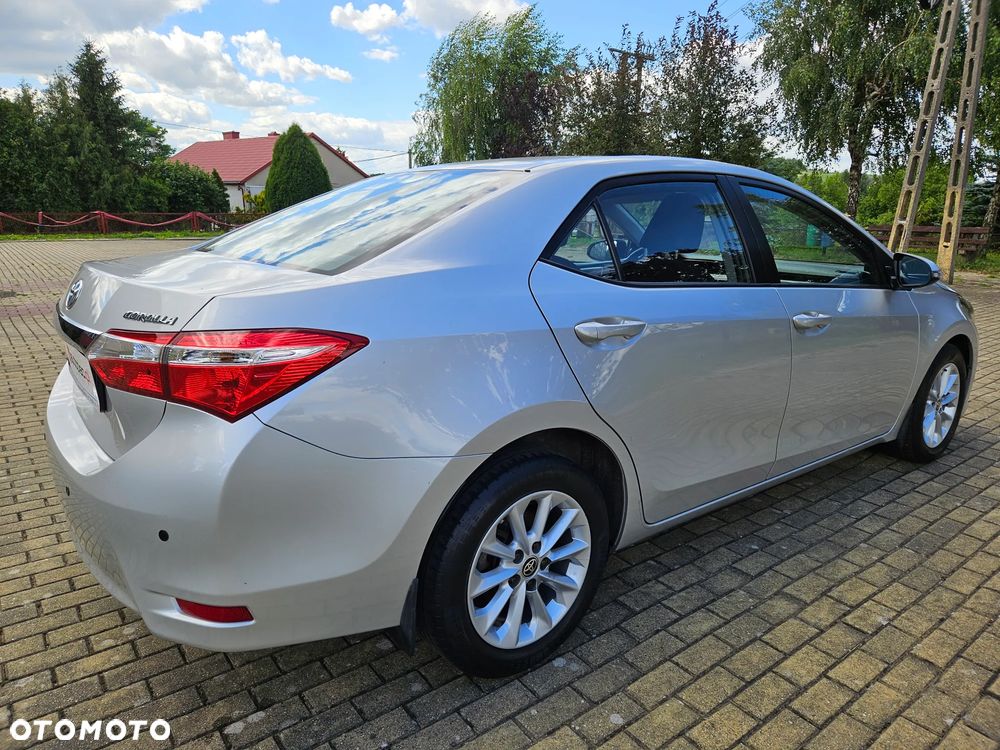 Toyota Corolla 1.4 D-4D Active EU6 - 7