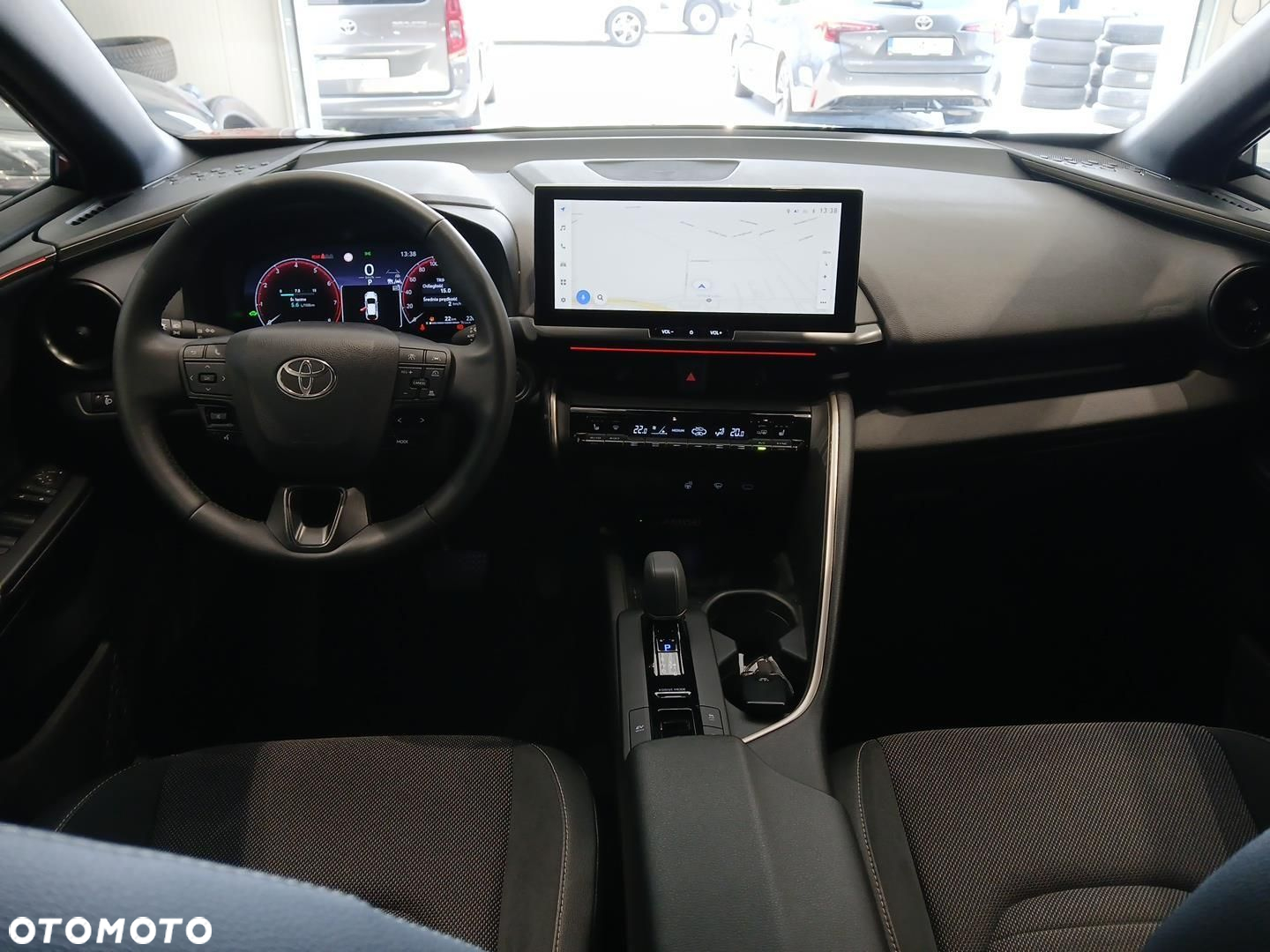 Toyota C-HR - 12