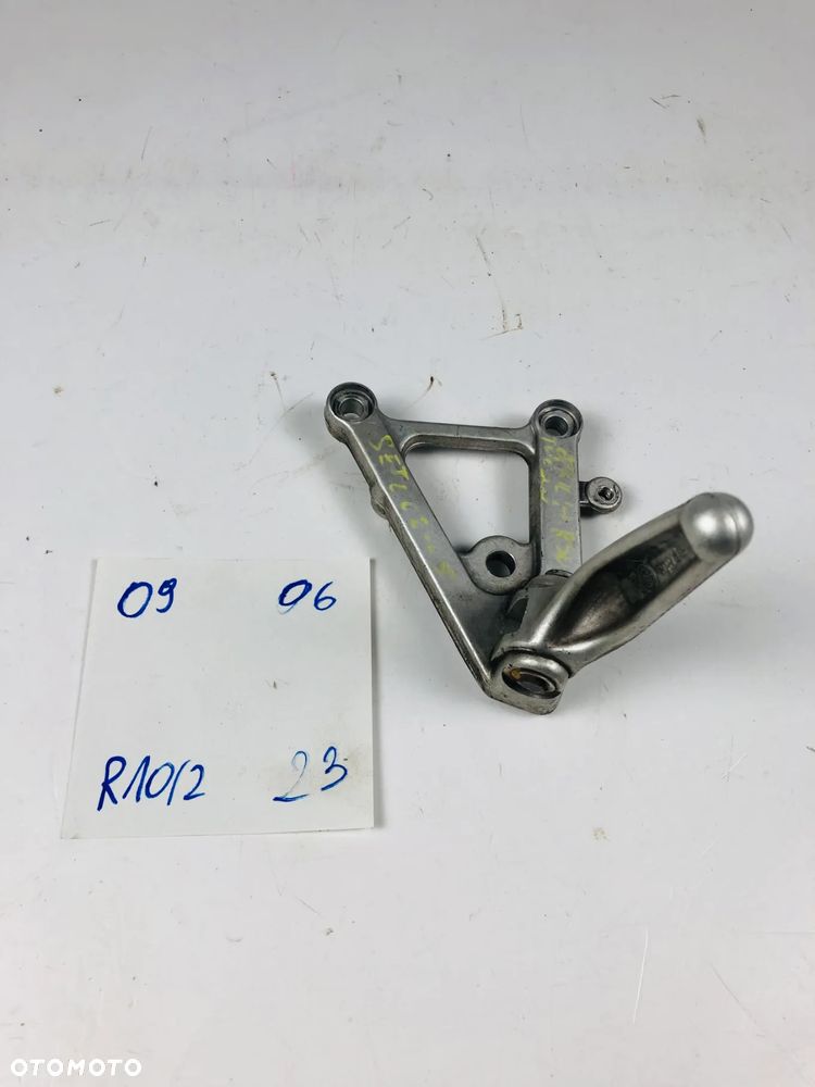 Aprilia RSV 1000 Set Podnóżek Lewy - 1