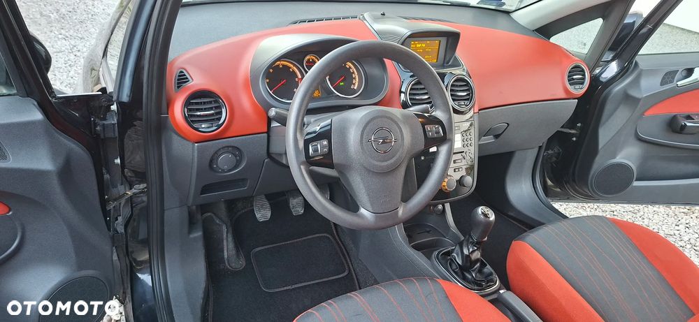 Opel Corsa 1.3 CDTI DPF Cosmo - 10