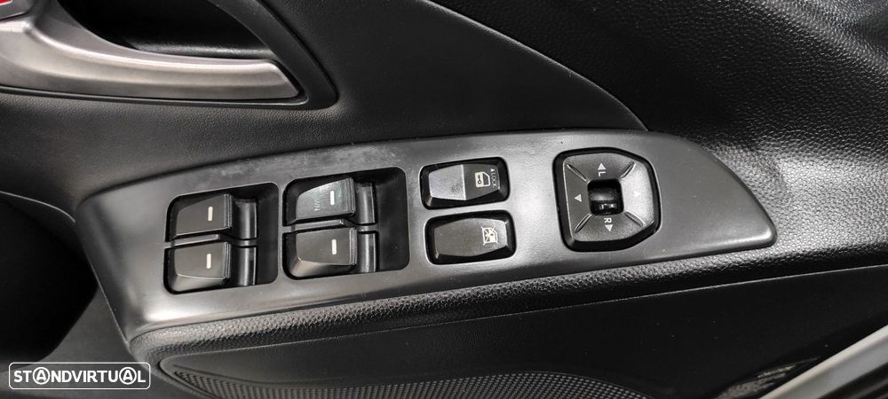 Hyundai ix35 2.0 CRDi E-VGT Comfort - 36