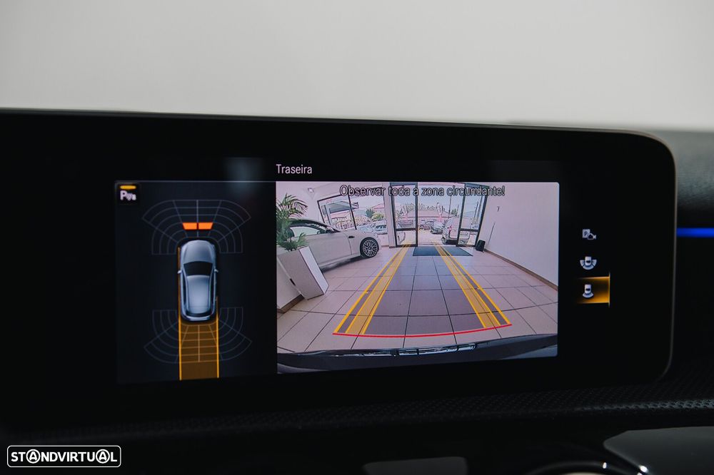 Mercedes-Benz A 35 AMG 4Matic Speedshift DCT 7G - 24