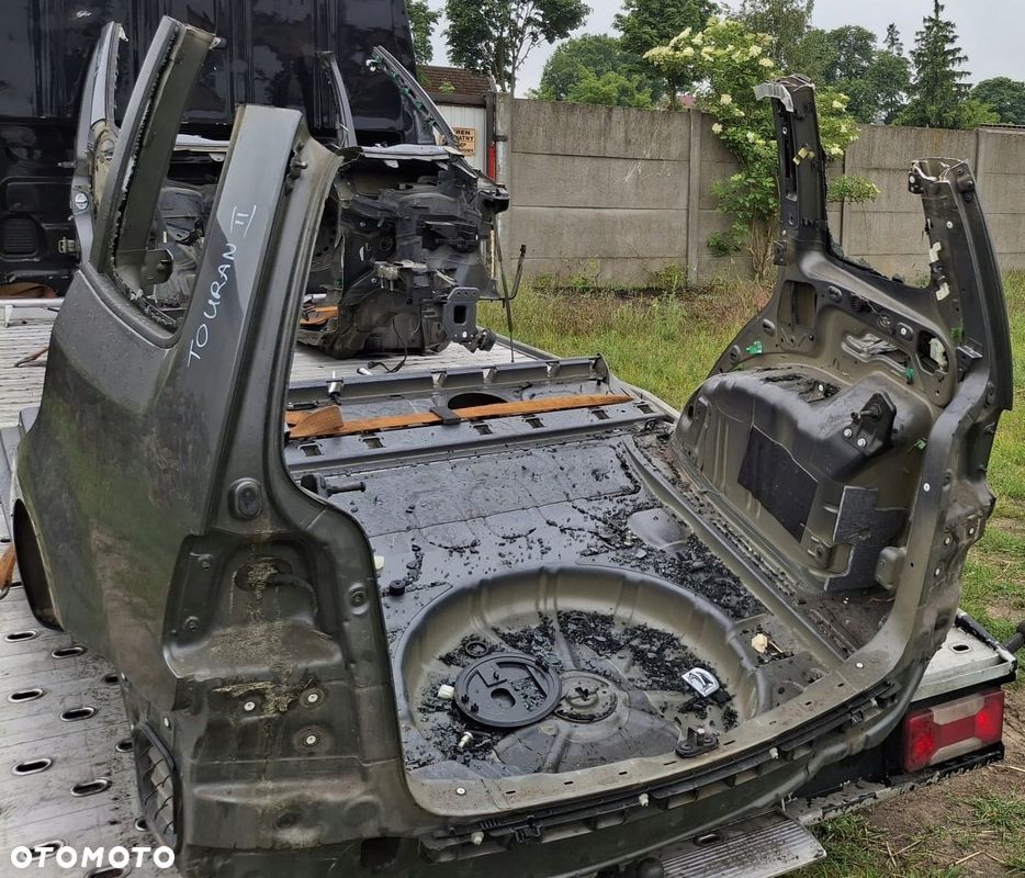 VW TOURAN II 10-15 PAS TYŁ ĆWIARTKA LEWA PRAWA WANNA - 1