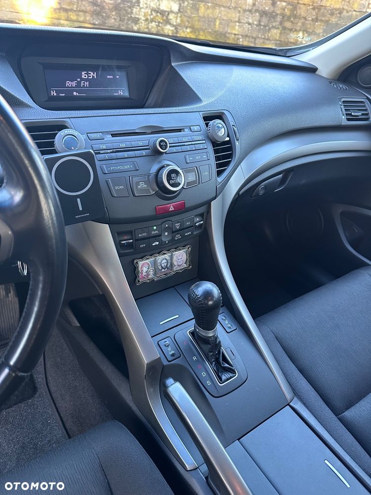 Honda Accord 2.0 Elegance - 9