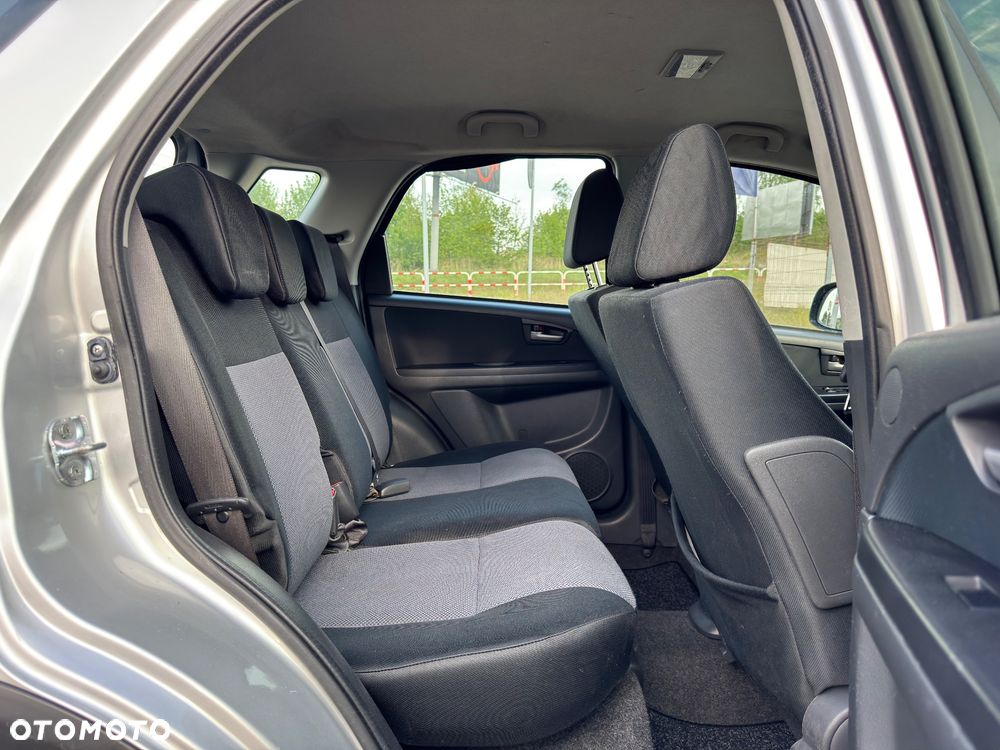 Fiat Sedici 1.9 Multijet DPF 4x4 Emotion - 25