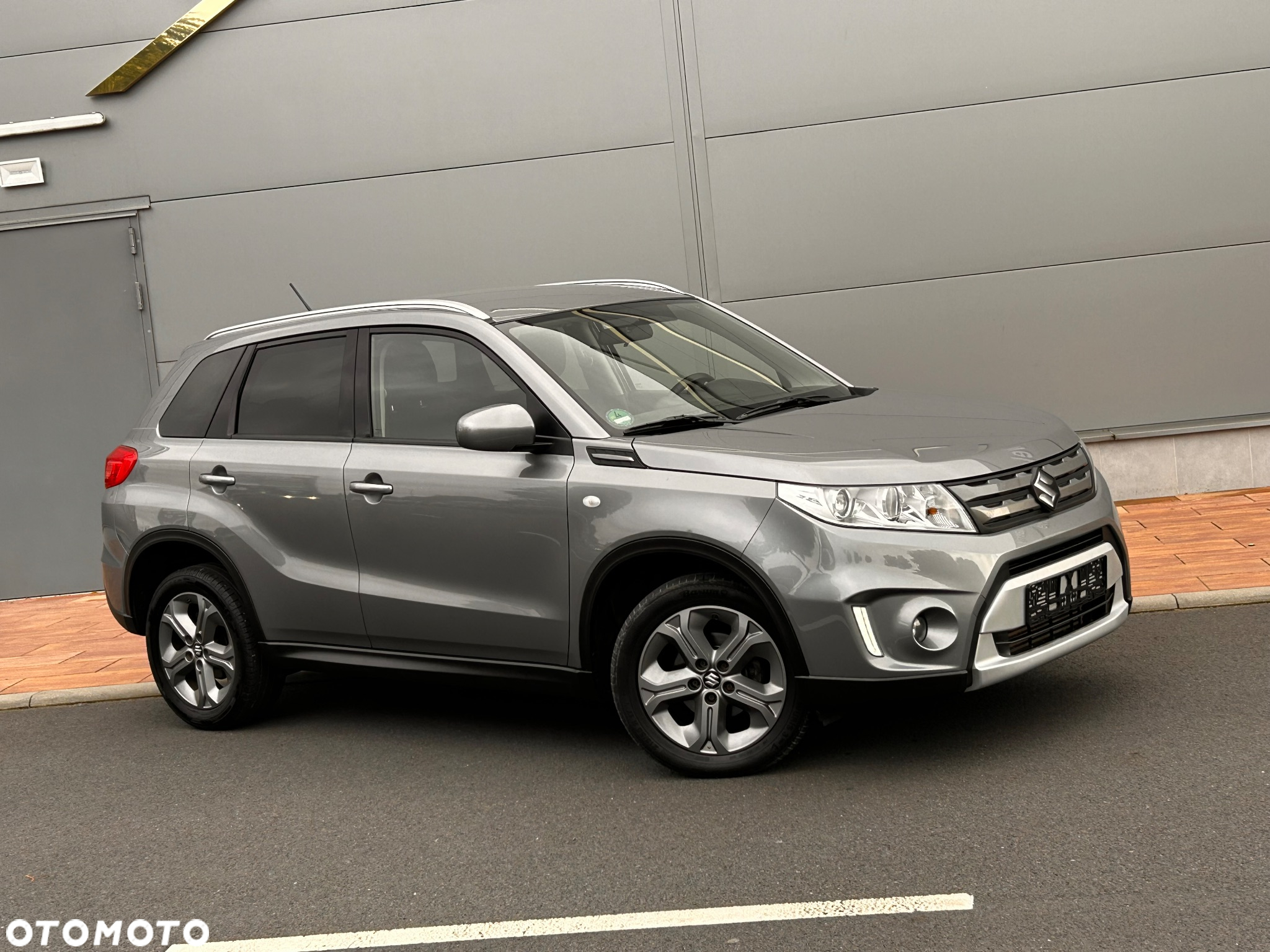 Suzuki Vitara 1.6 DDiS (4x4) Allgrip Comfort+ - 9