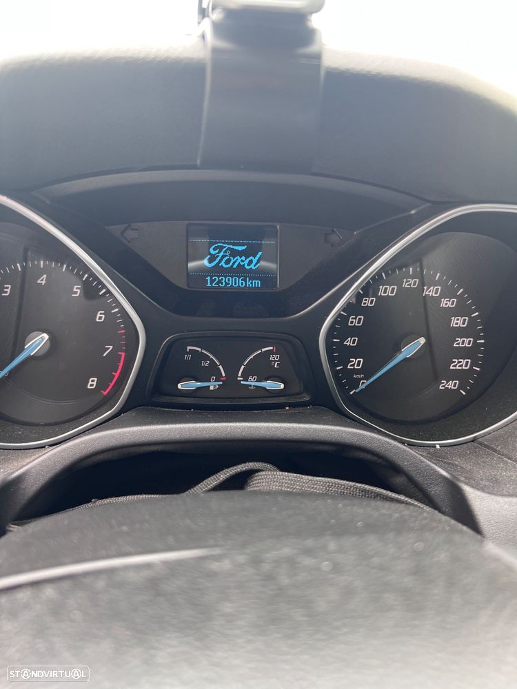 Ford Focus 1.6 EcoBoost S&S Titanium - 2