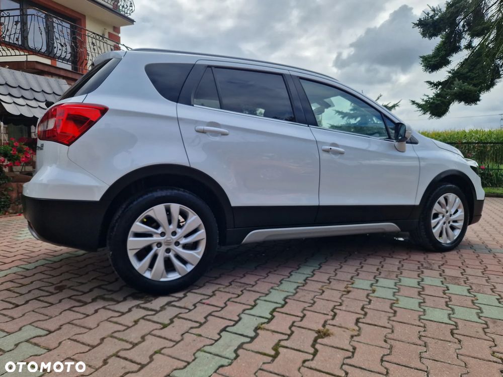 Suzuki SX4 S-Cross 1.4 T Premium - 9