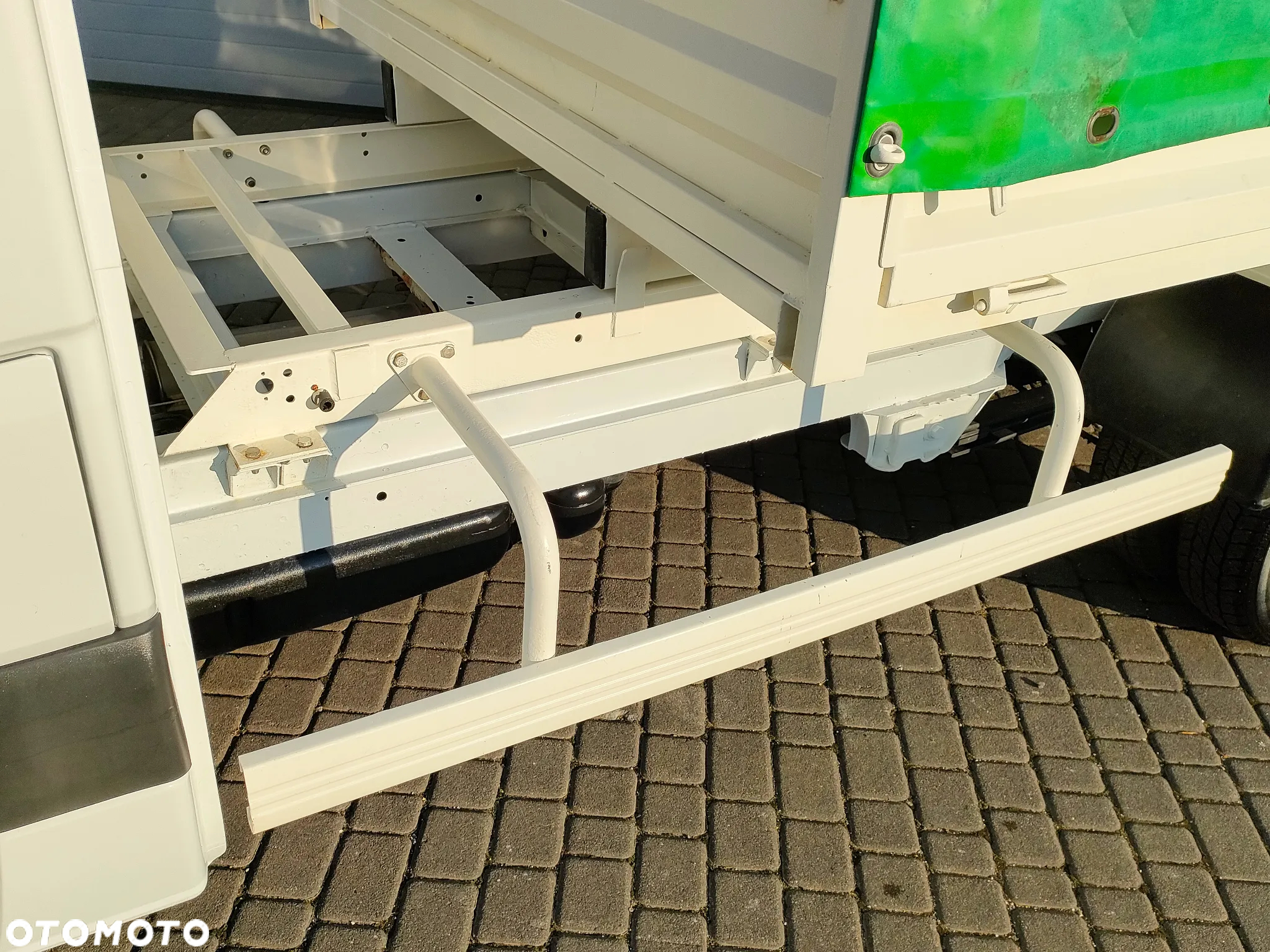 Mercedes-Benz Sprinter - 9
