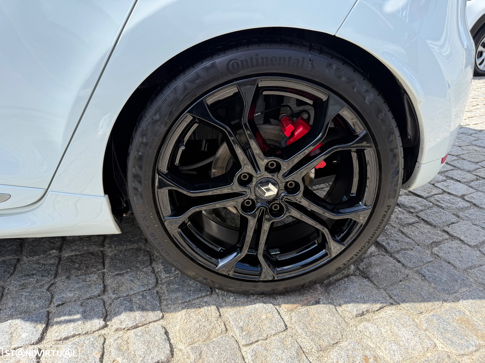 Renault Clio TCe 200 EDC Sport R.S. - 7