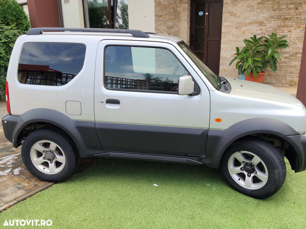 Suzuki Jimny - 12