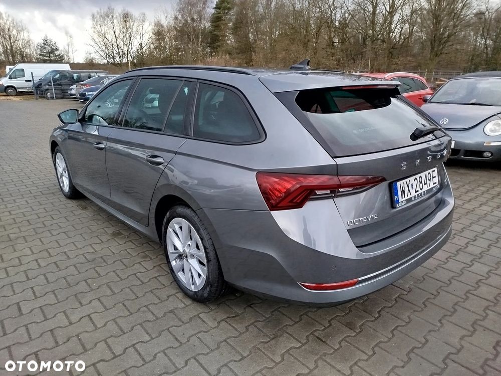 Skoda Octavia - 7