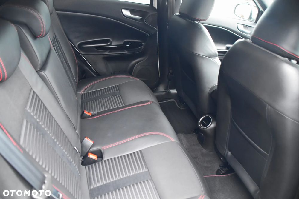 Alfa Romeo Giulietta 1.4 TB 16V Multiair Collezione - 12