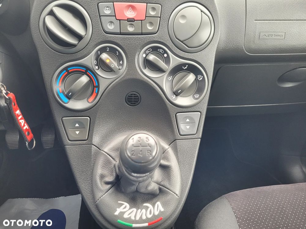 Fiat Panda 1.2 Dynamic Olympic - 26