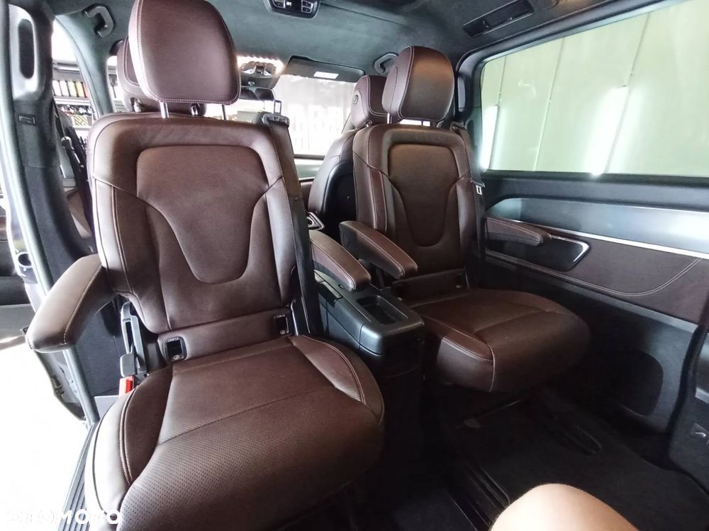 Mercedes-Benz Klasa V 250 d 4-Matic Exclusive 7G-Tronic - 4