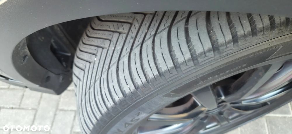 Ford Kuga 2.0 TDCi 4x4 Titanium - 23