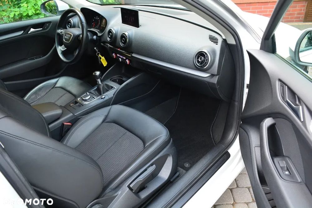 Audi A3 3-drzwiowe 1.4 TFSI Ambition - 20