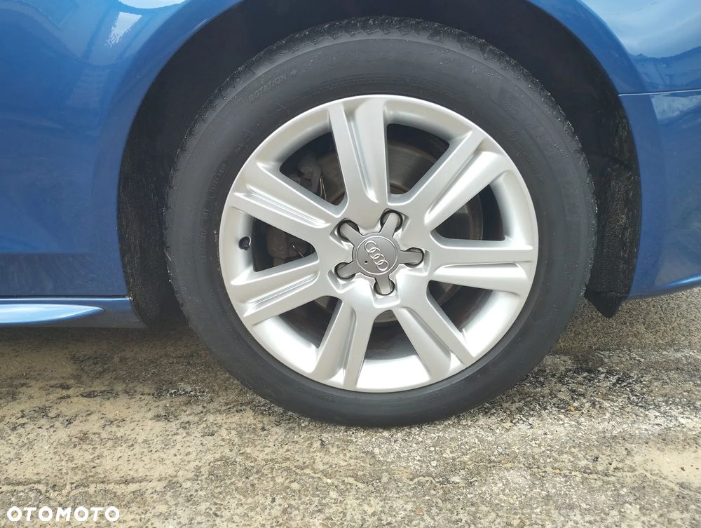 Audi A4 Avant 2.0 TFSI Attraction - 17