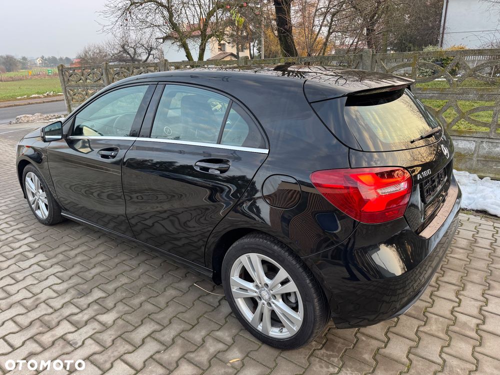 Mercedes-Benz Klasa A 180 7G-DCT AMG Line - 5