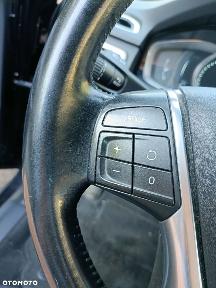 VOLVO S80 II 11-16 2014 LIFT kierownica multifunkcyjna (bez AIRBAG) * - 2
