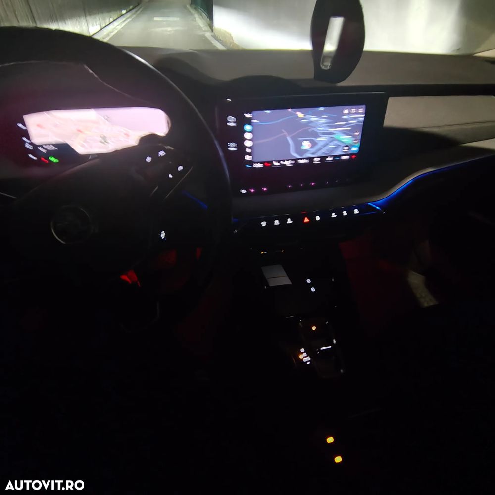 Skoda Octavia 2.0 TDI DSG Ambition - 7