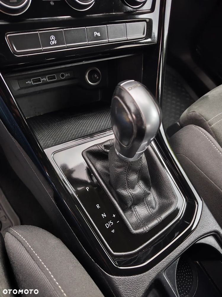 Volkswagen Touran - 18