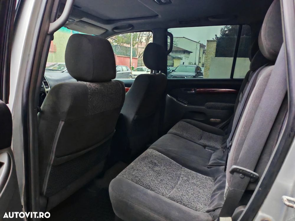 Toyota Land Cruiser 3.0 TD-4D Comfort - 5